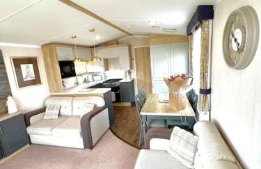 The Driftwood Den - Photo 11