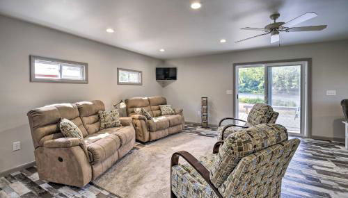 Riverfront Elizabethton Detached Studio with Grill - Foto 2