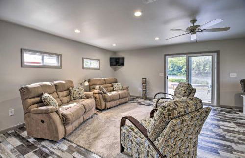 Riverfront Elizabethton Detached Studio with Grill - Foto 2