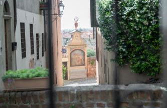 3 Bedrooms Old Town Secret Gem with Private Garden - Foto 39