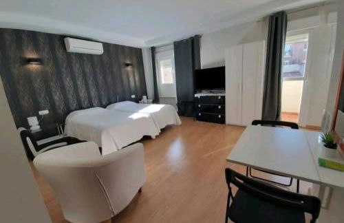 APARTAMENTOS SANTA JULIANA - Photo 5