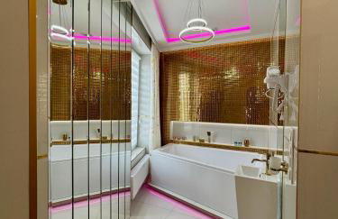 Apartament "Gold Luxury Dubai" Centrum z dużą wanną dla Dwojga - Foto 14