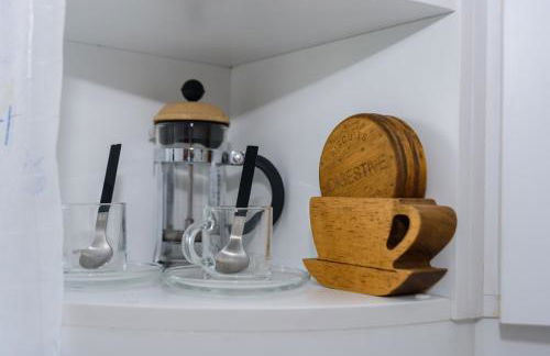 Hillside Studio with Sea View & Fibre Internet - Foto 15