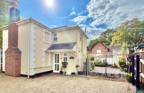 Gateman's Cottage - Three Bedroom Detached Home - Free Parking - Close to New Forest and Beaches - Photo 27