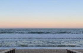 Resort em Barra velha, pé na areia e vista mar - Photo 46