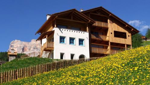 Apartments Serghela - Photo 2, Garden view