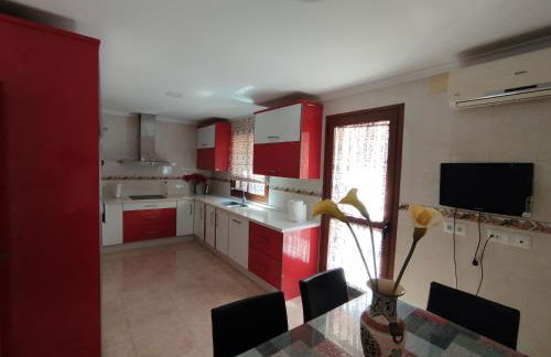 Adosado Centro Urbano 3 Dorm Patio Terraza Wi-fi Puente Genil 1-6 Huésped - Foto 33