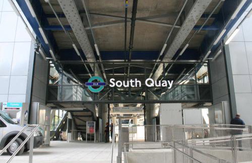 Spacious 2-Bedroom Apartment near Canary Wharf - London Ideal for Business, Leisure & Long Stays - Foto 37