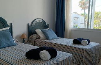 Espectacular apartamento primera linea de playa - Golf - Photo 11