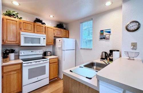 Lovely Family Townhome In Great Location-2200scd 4 Bedroom Townhouse by RedAwning - Foto 14