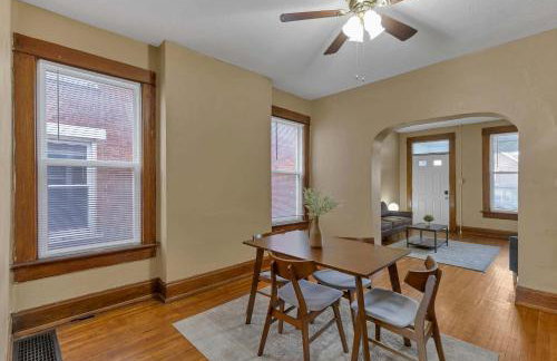 Your Central Columbus Retreat Awaits 5 BR 2 Bath - Foto 10