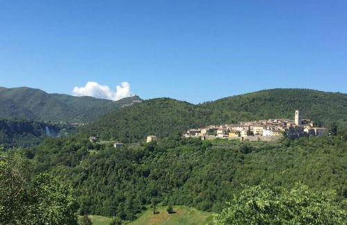 Authentic Villa Surrounded by Nature - Foto 25