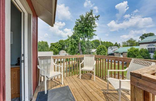 Updated New Kensington Home with Deck 22 Mi to PGH! - Foto 3