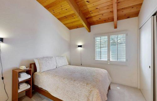 Whale Tales - Photo 17