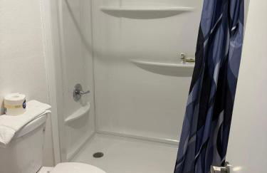 Newly Remodeled Deluxe King Suite - Foto 5