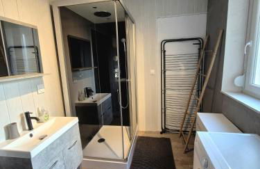 Chez les Poilus - Foto 13