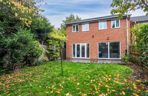 4 bedroom detached house 4 bathrooms - Foto 30