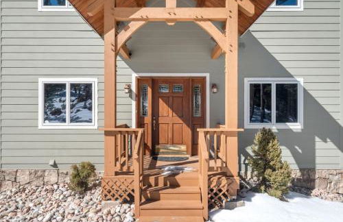 Mountain Retreat Sleeps 10 with Pool Table and Arcade - Foto 11