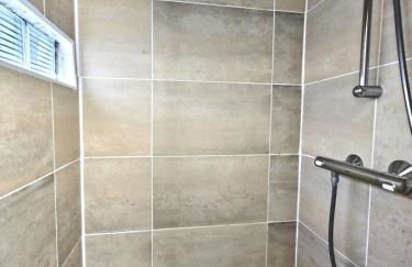 Tour Est - T2 entre Cité Médiévale et Bastide - Foto 11