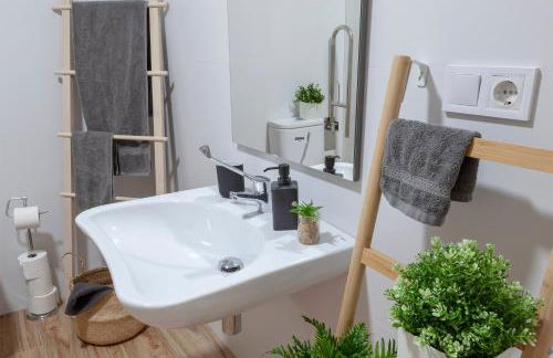 Artistic Digital Retreat-Great Location Near Metro - Foto 11