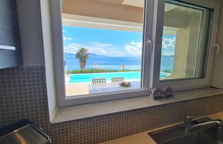 Villa Kalamos, beachfront - Foto 26