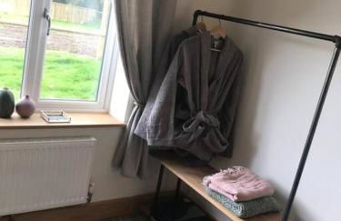 NEW! Country boutique escape . HOT TUB - Foto 10