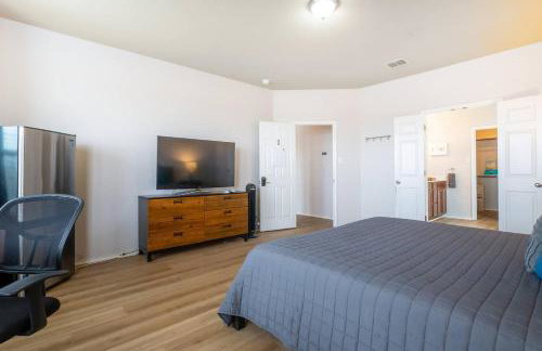 May 25' Reno ~Poker-Pool-Ping Pong-Shuffleboard - Foto 42