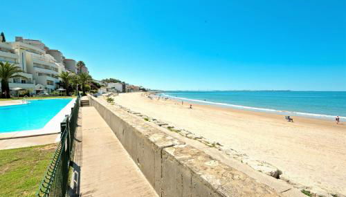 On Beach Deluxe Apartment with Pools and own Garden - Foto 2