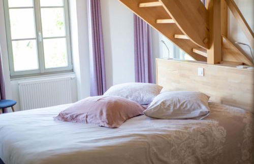 Gîte La Tour des Remparts Pool & Jacuzzi - Foto 80