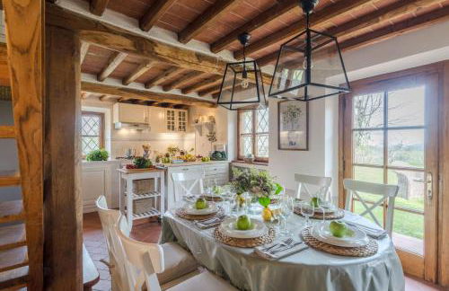 Grumo Farmhouse with Private Pool and View near Lucca - Foto 17