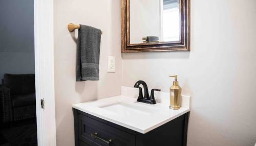 NEW - Mins to Manchester - Nashua - Queen Bed - Foto 2, Other