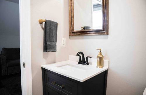 NEW - Mins to Manchester - Nashua - Queen Bed - Foto 2