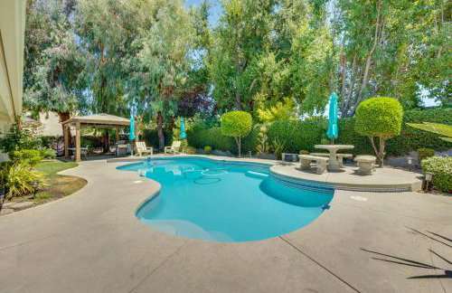 Billiards & Private Pool: Bright Clovis Home! - Foto 1