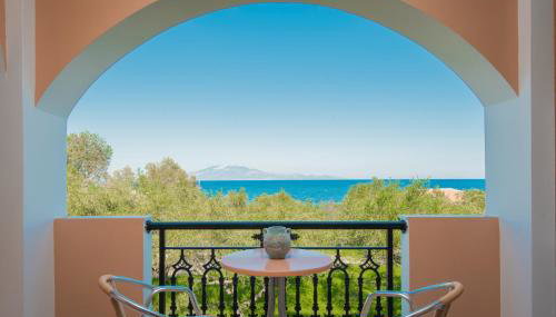 Kavos Psarou Studios And Apartments - Photo 5