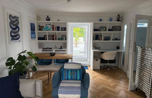 Cozy 1 Bed flat with Terrace close to Portobello - Photo 5