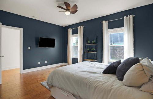 Fountain Square Gem with Rooftop Patio & Fire Pit- Family Friendly - Foto 23