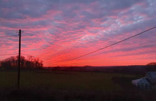 Peacock cottage- Two bedroom country cottage. - Photo 27