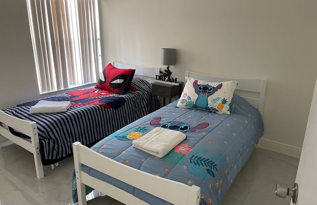 ELEGANT & LUXURY APARTMENT CLOSE DISNEY - Foto 2