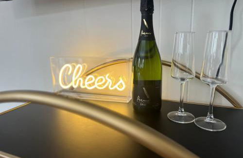 The Purple Palace - Historic Downtown BZN - Foto 27