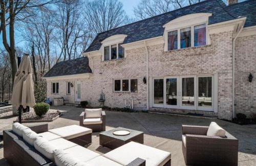 Unique Estate 5 Bedrooms Fire Pit Sleeps 10 - Foto 5