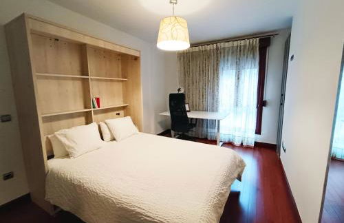 Amplio con 2 baños y 4 camas dobles - Foto 3