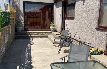 Carol,s Place Bridgend, Porthcawl, Margam Park, Port Talbot, Swansea & Cardiff mins from J37 M4 sleeps 6 - Foto 19