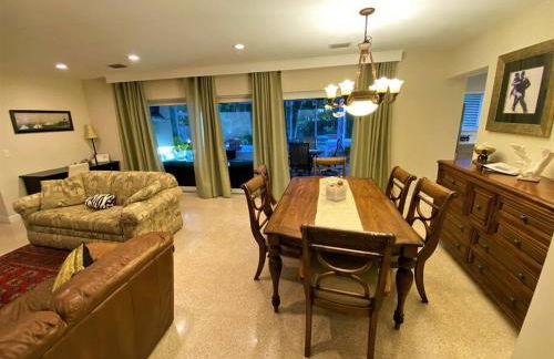 Deerfield Beach heated pool house - Photo 56
