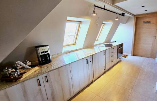 Golden Rooftop Apartment-OldTown - Foto 13