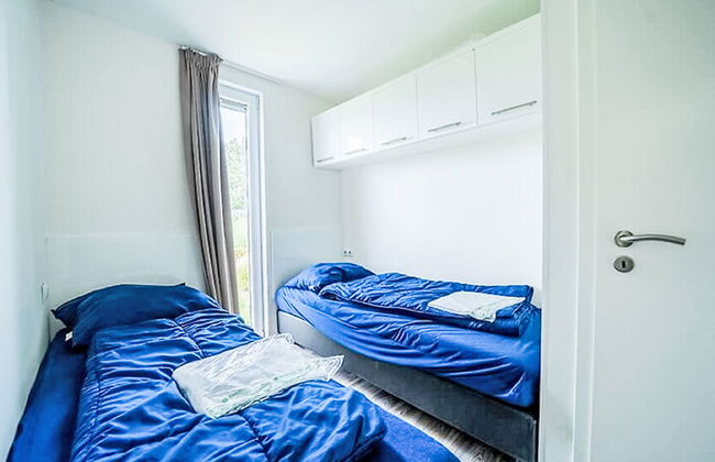 3 bedroom House in Dordrecht with swimming pool and terrace - Photo 12