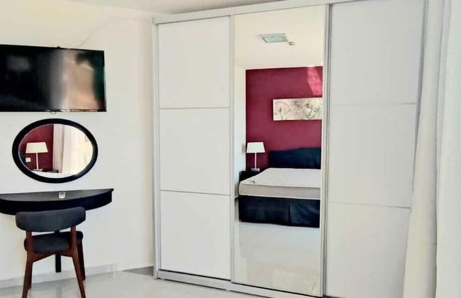 SHaYaSH apartments Leonardo Bat-Yam - Foto 9