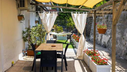 Garden House - Foto 5, Garden, Garden view