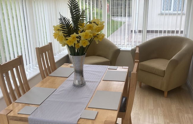 Beautiful 2 Bed Bungalow in Laugharne Situated - Foto 18