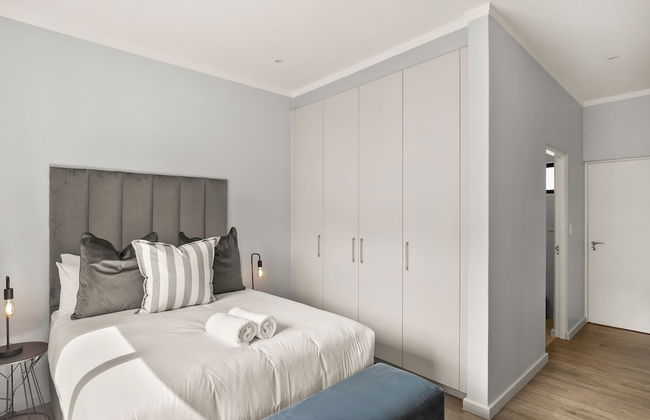 The Monroe Luxury Apartments - Photo 8