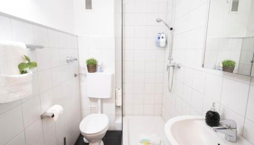 Zentrale & gemütliche Wohnung mit Sonnenbalkon - Foto 5, towels, Shower